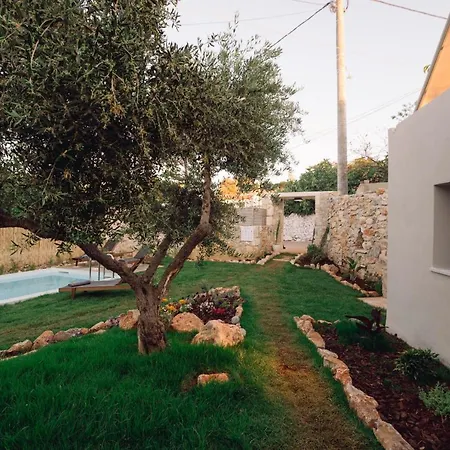 Garifalia With Sauna & Hydromassage Villa